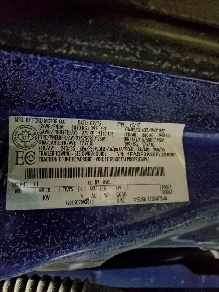 2015 FORD FOCUS SE photo 12