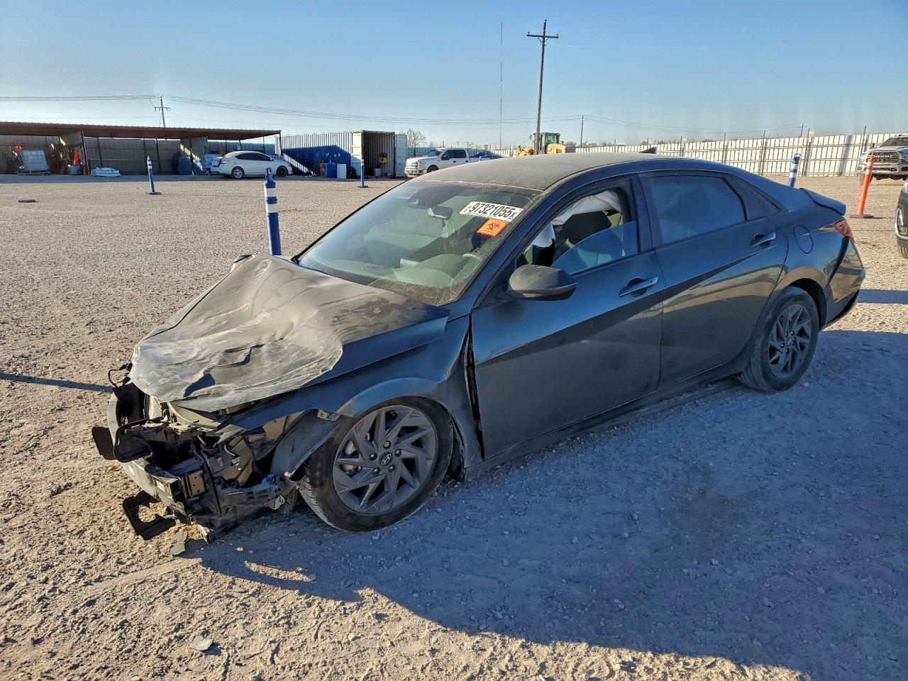 2024 HYUNDAI ELANTRA