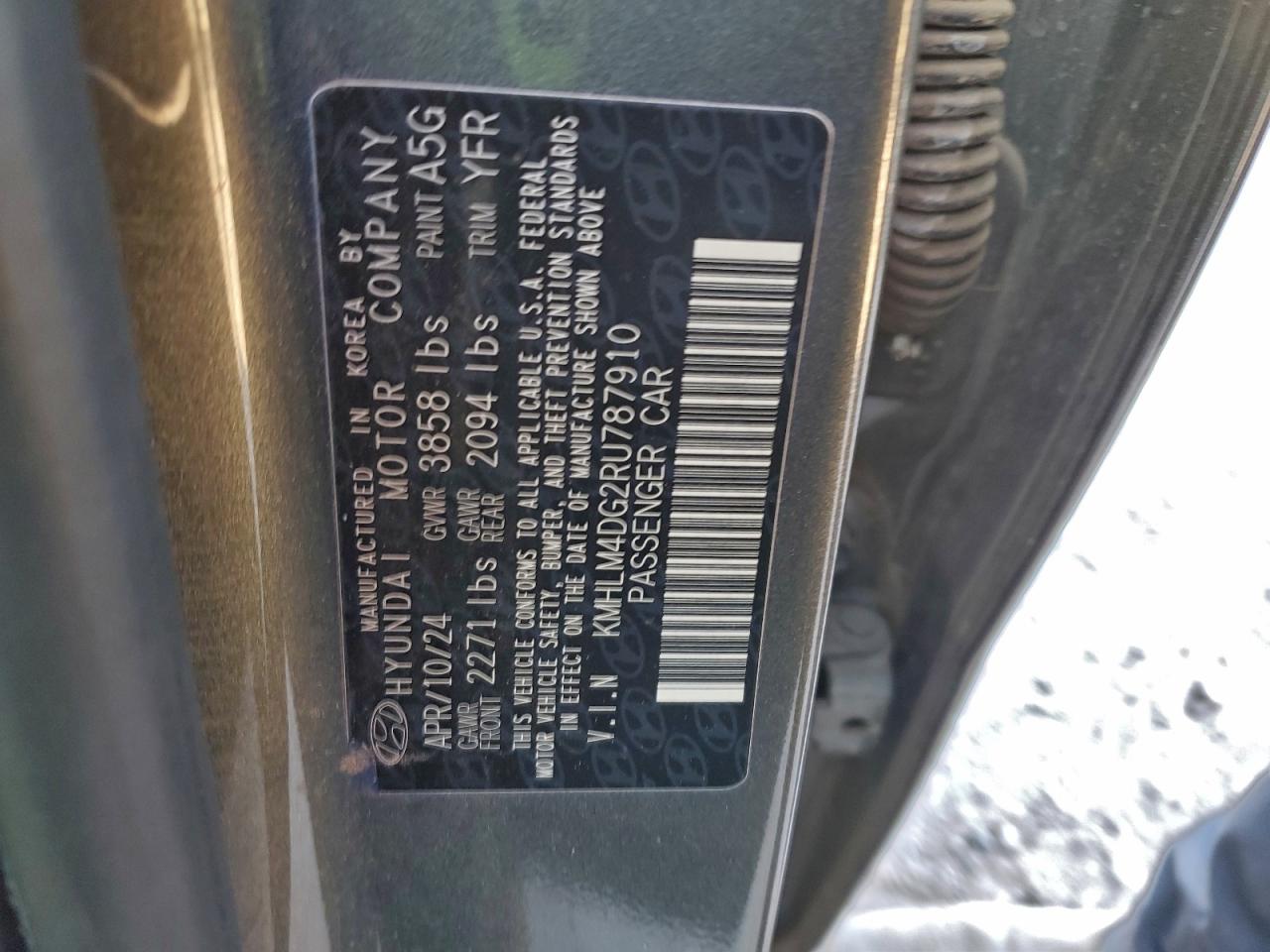 2024 HYUNDAI ELANTRA SEL photo 23