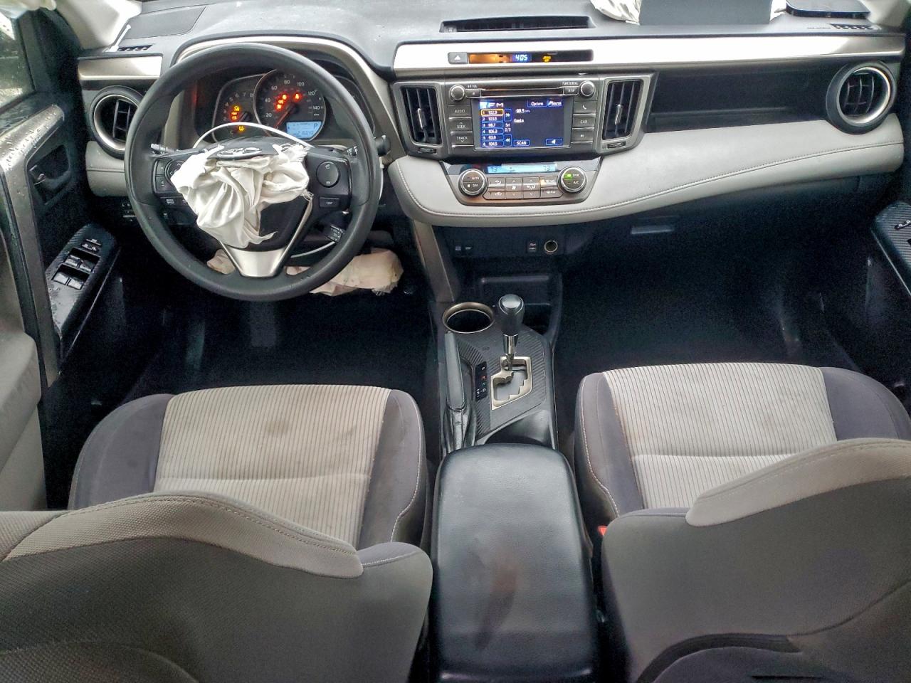 2013 TOYOTA RAV4 XLE photo 8