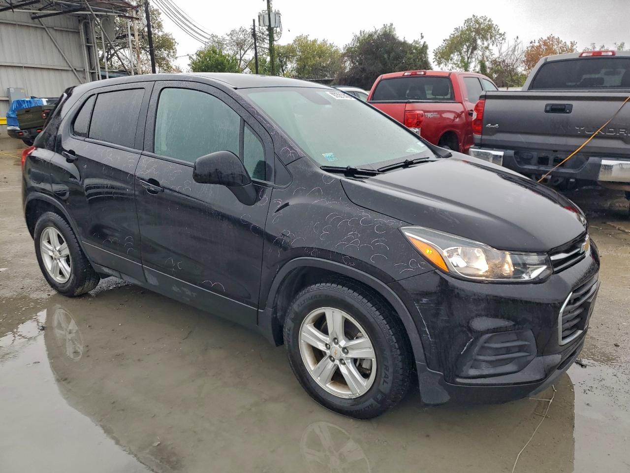 2021 CHEVROLET TRAX LS photo 4