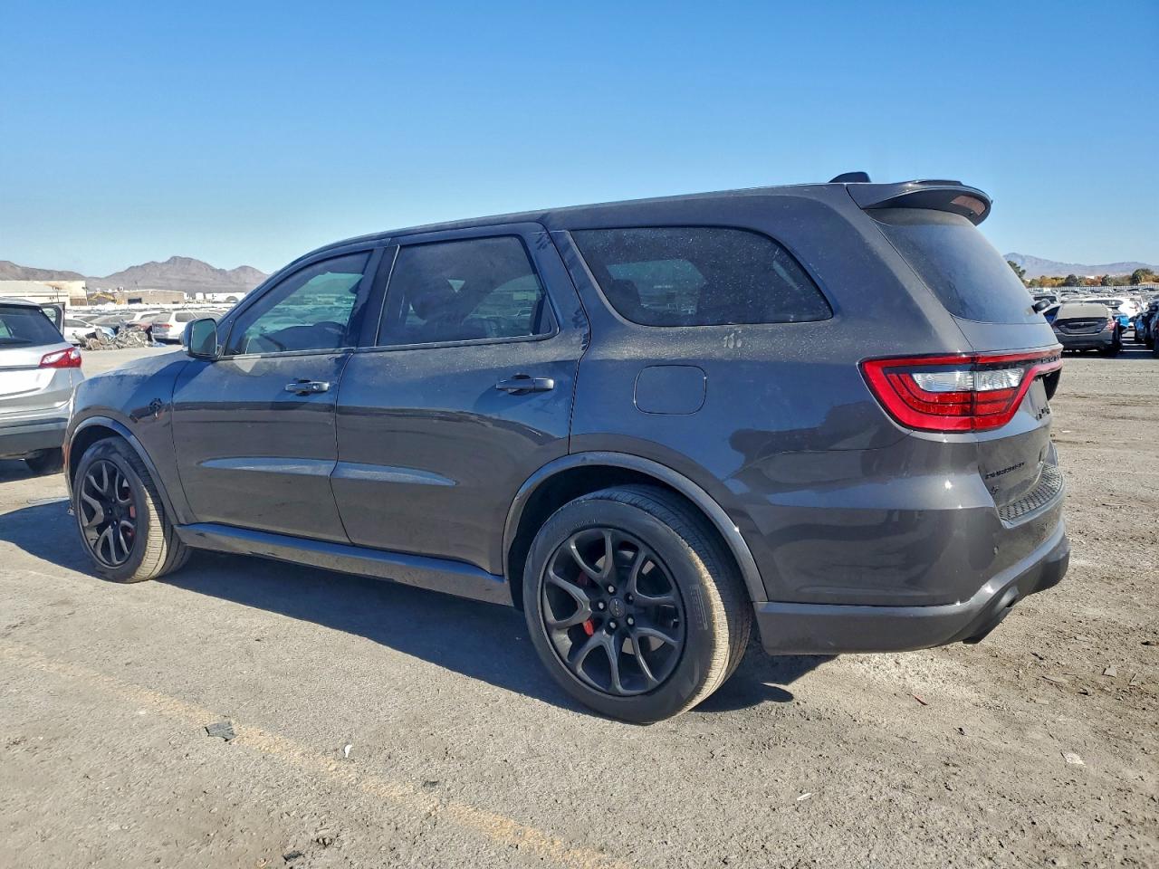 2024 DODGE DURANGO SRT HELLCAT photo 2