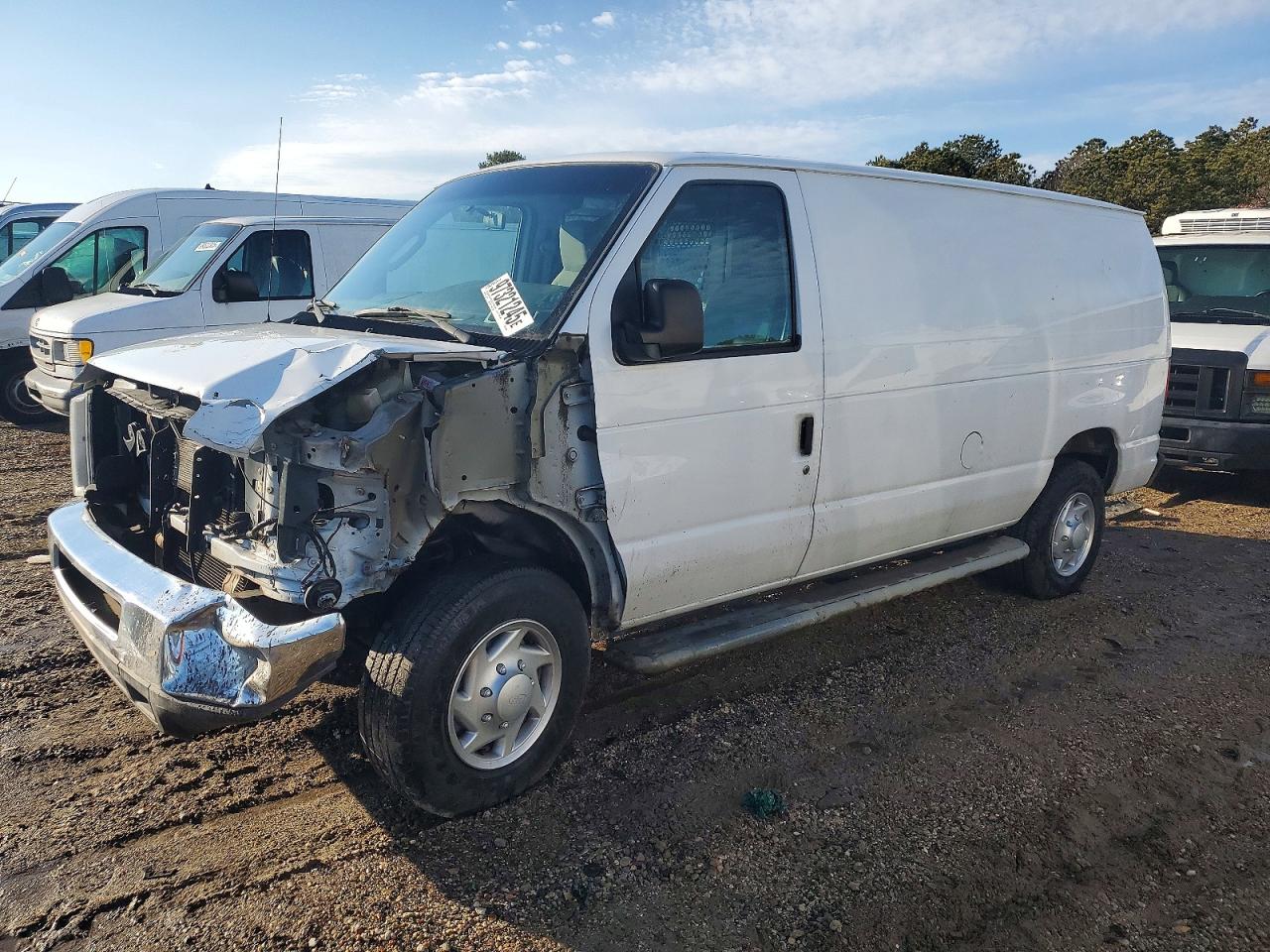 2014 FORD E250