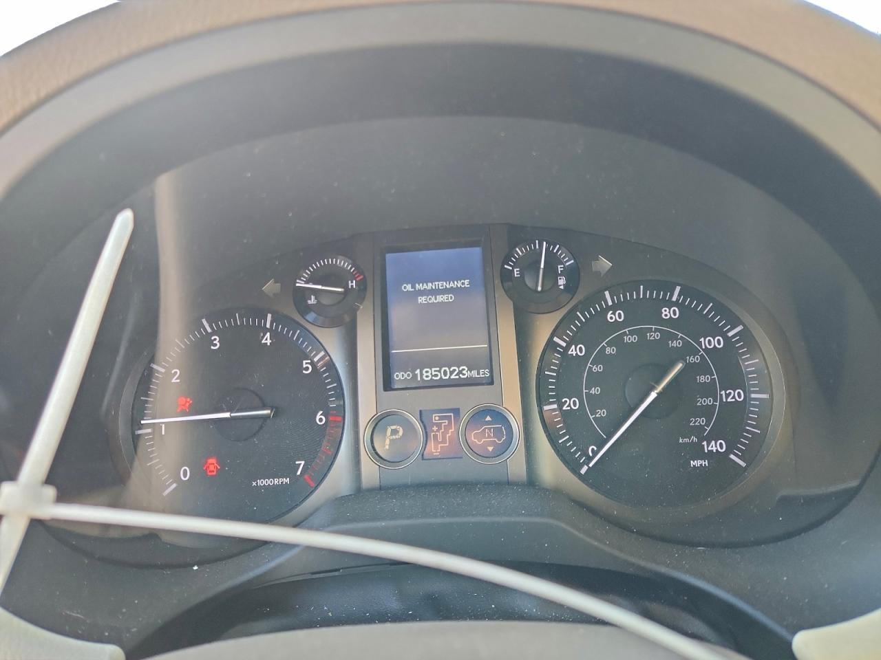 2011 LEXUS GX 460 PREMIUM photo 17