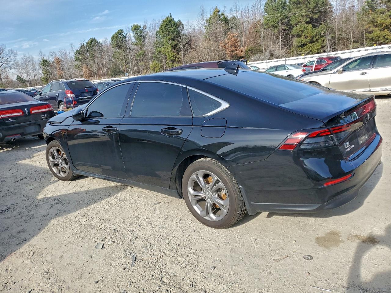 2024 HONDA ACCORD EX photo 3