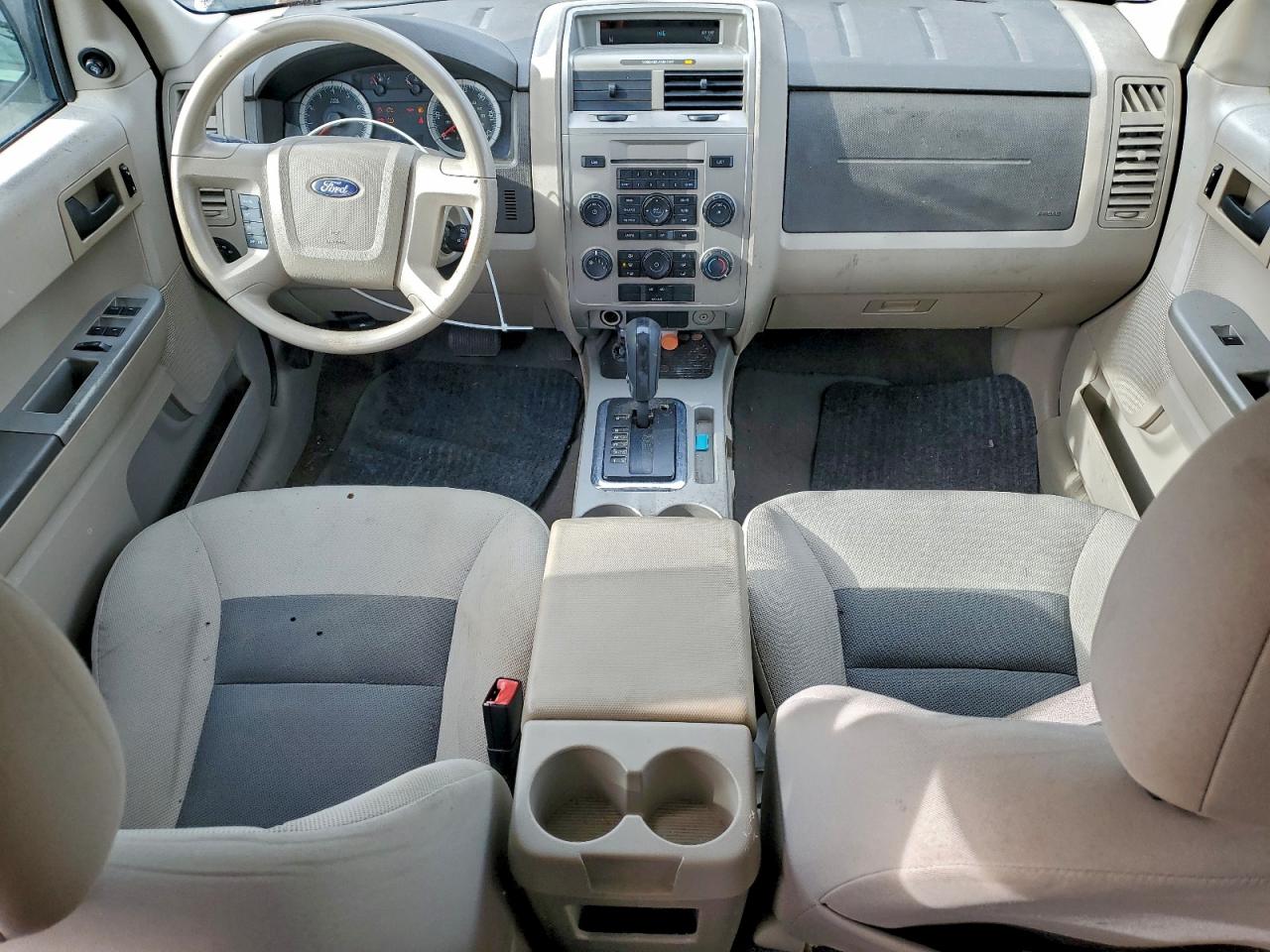 2008 FORD ESCAPE XLT photo 8