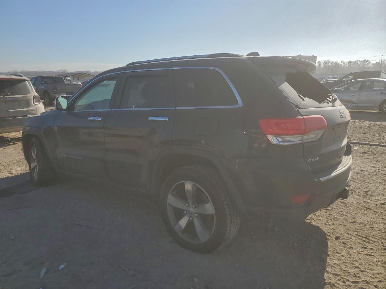 2015 JEEP GRAND CHEROKEE LIMITED photo 2