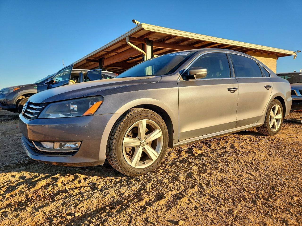 2015 VOLKSWAGEN PASSAT