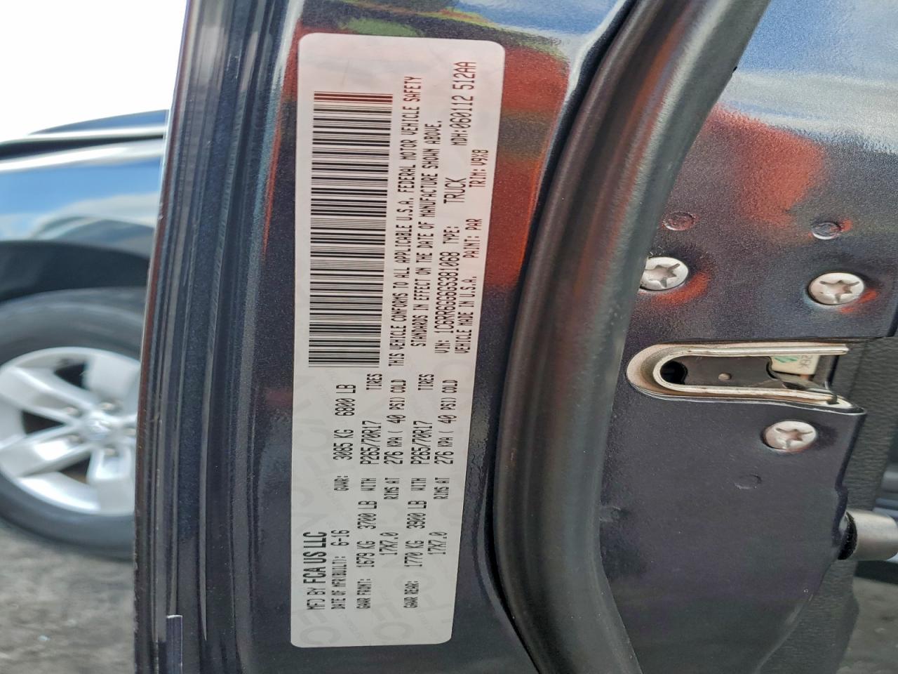 2016 RAM 1500 SLT photo 12