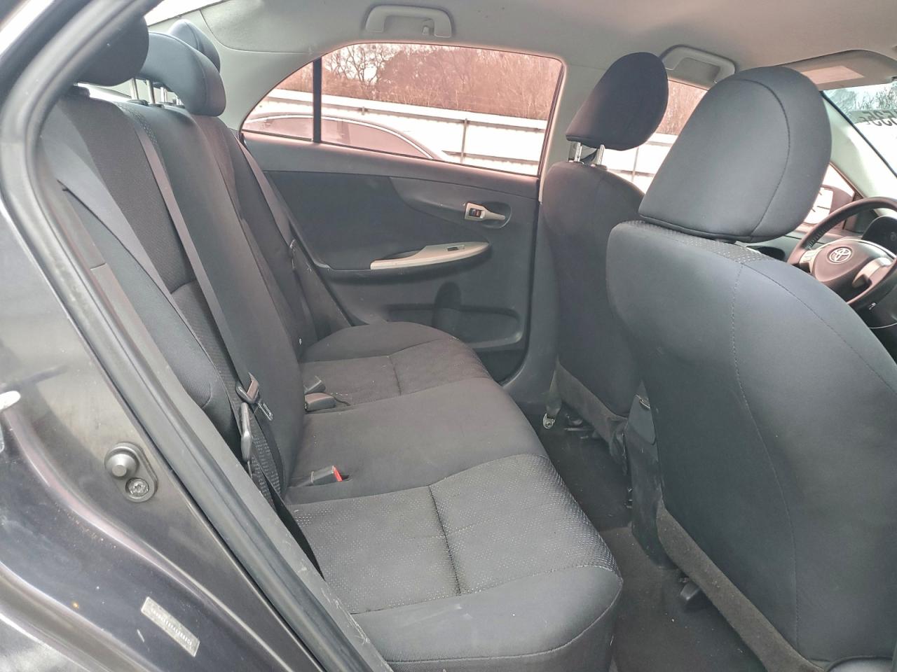 2010 TOYOTA COROLLA BASE photo 10