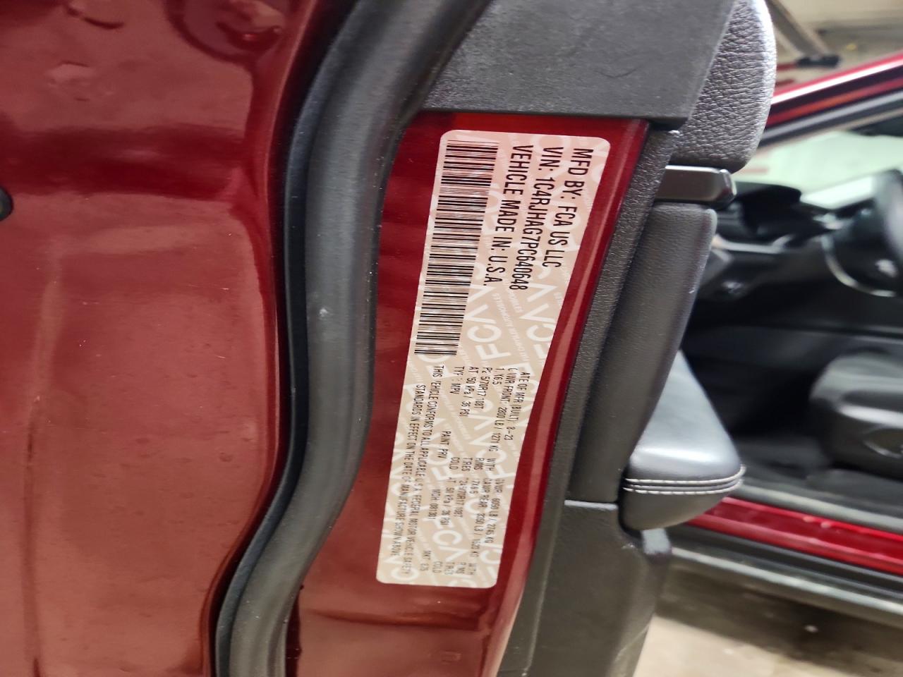2023 JEEP GRAND CHEROKEE LAREDO photo 14