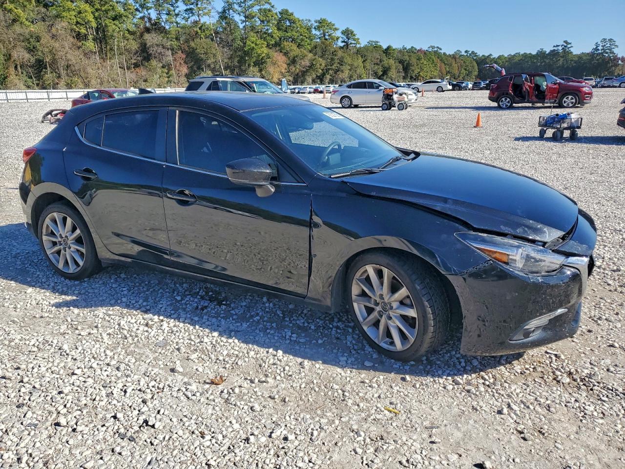 2017 MAZDA 3 GRAND TOURING photo 4