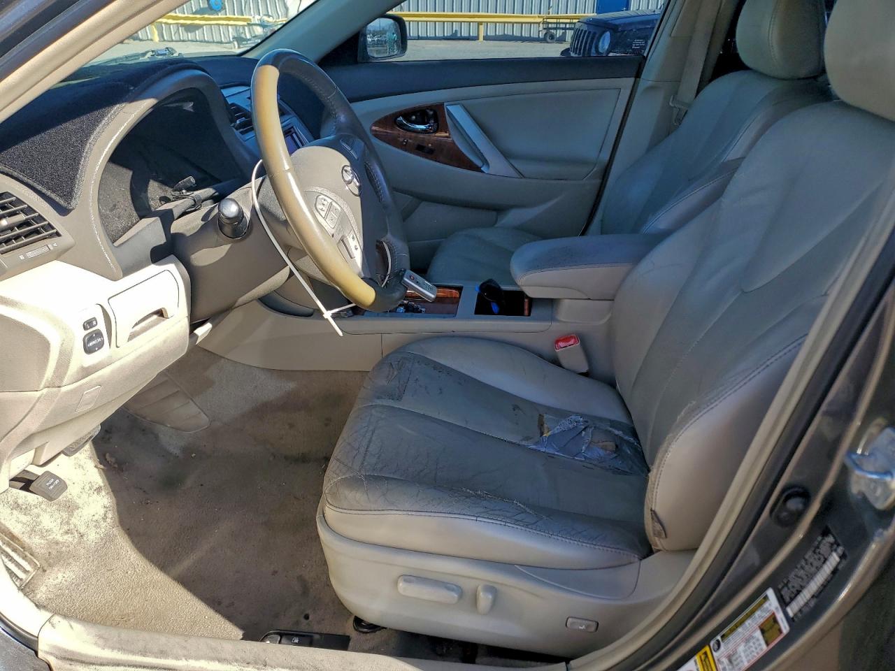 2008 TOYOTA CAMRY LE photo 13
