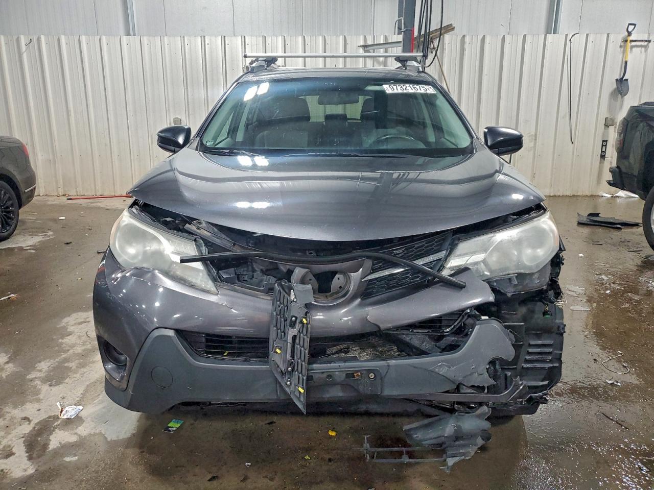 2013 TOYOTA RAV4 LE photo 9