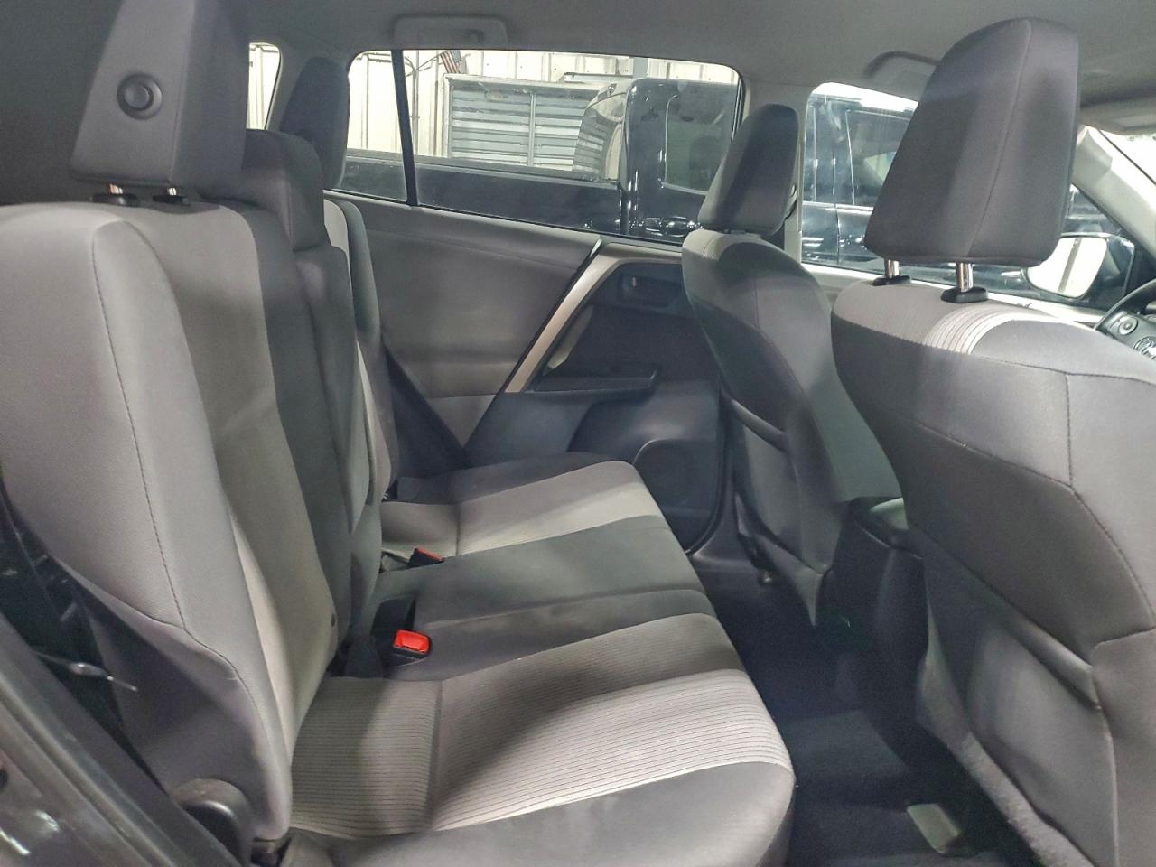 2013 TOYOTA RAV4 LE photo 21