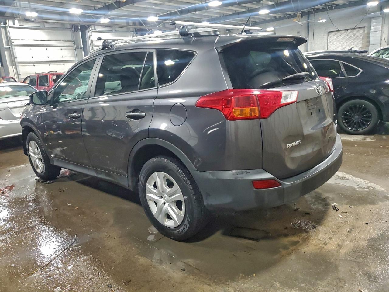 2013 TOYOTA RAV4 LE photo 3