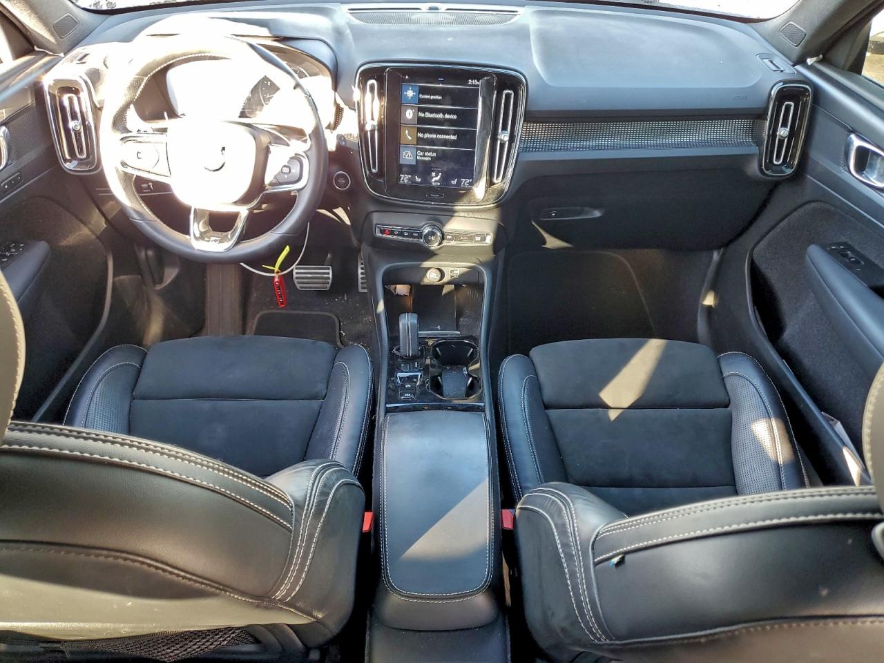 2020 VOLVO XC40 T5 R-DESIGN photo 22
