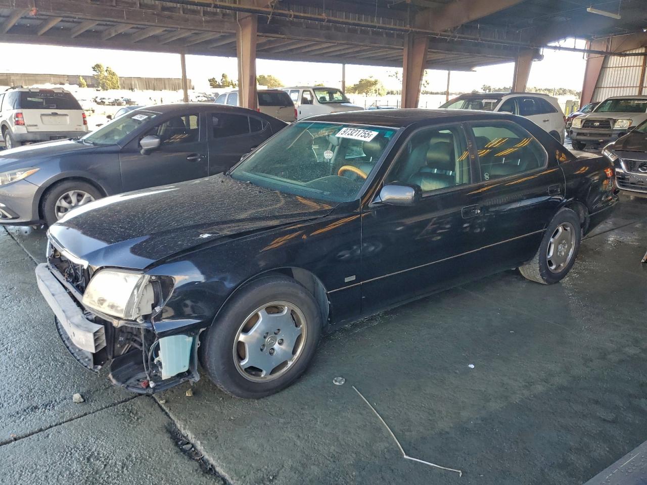 2000 LEXUS LS