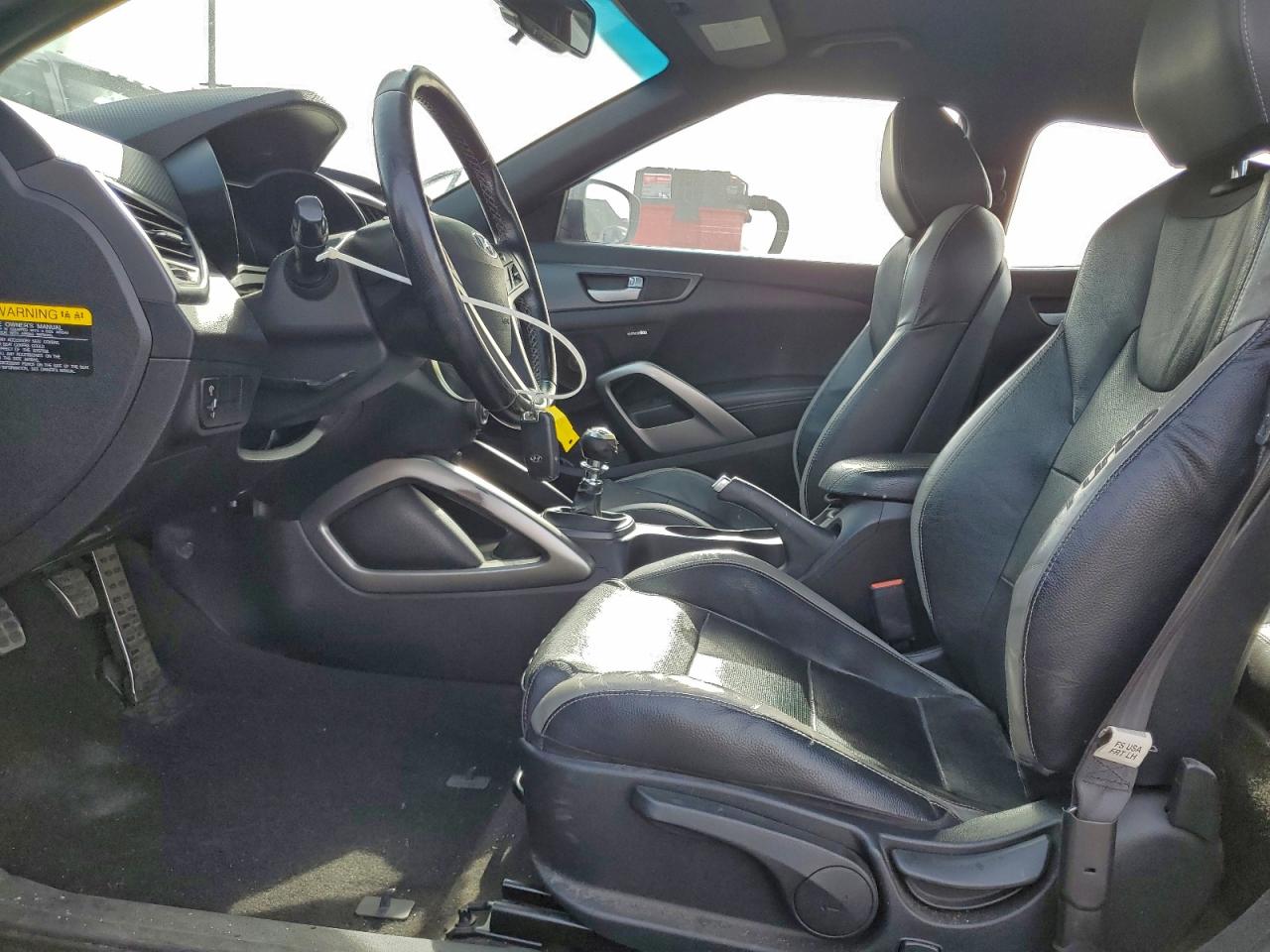 2016 HYUNDAI VELOSTER TURBO photo 7