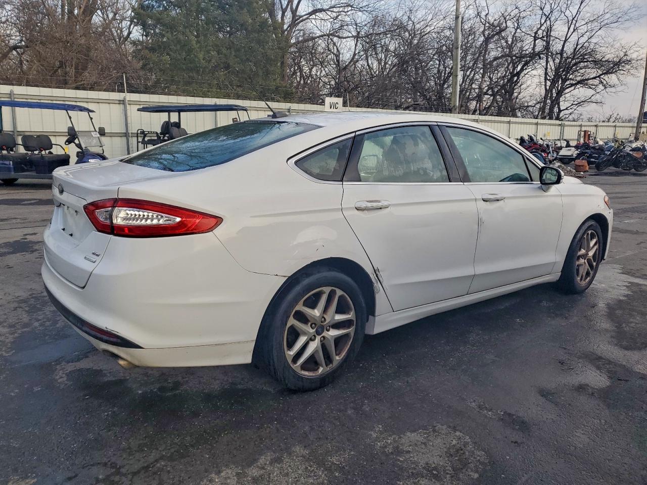 2015 FORD FUSION SE photo 5