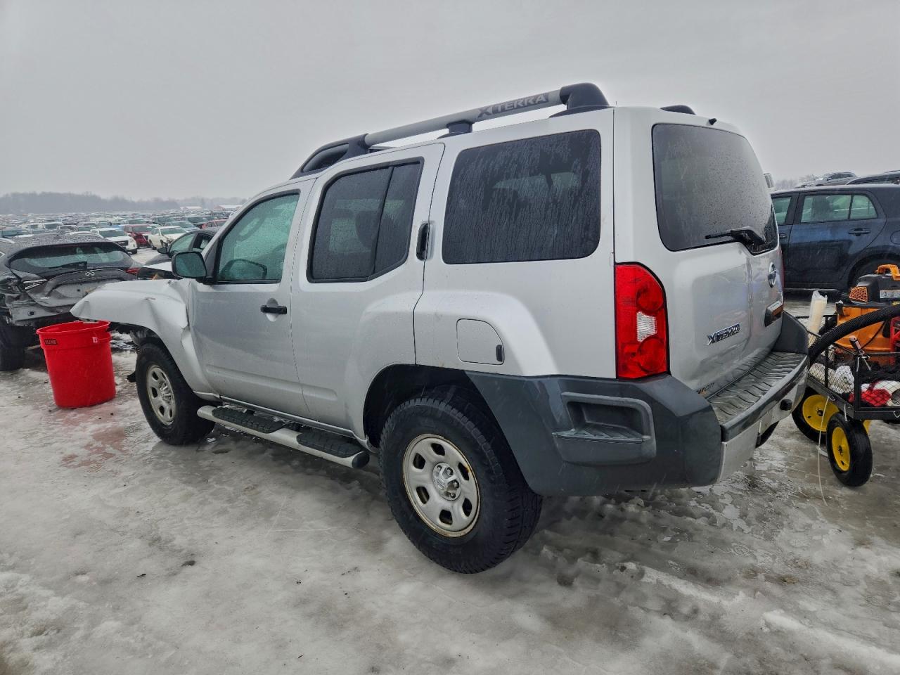 2012 NISSAN XTERRA OFF ROAD photo 2