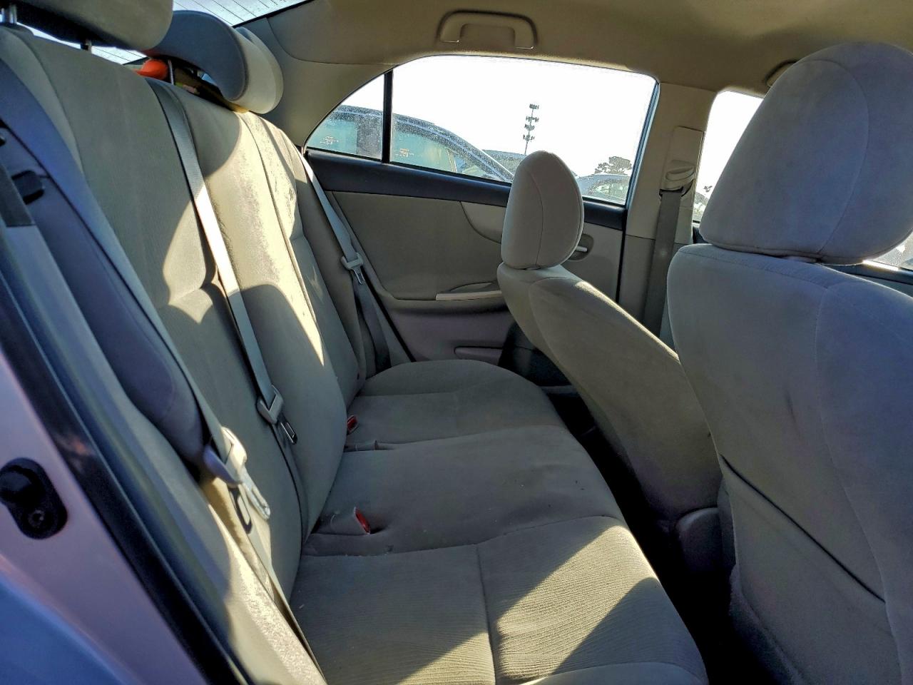 2012 TOYOTA COROLLA BASE photo 10