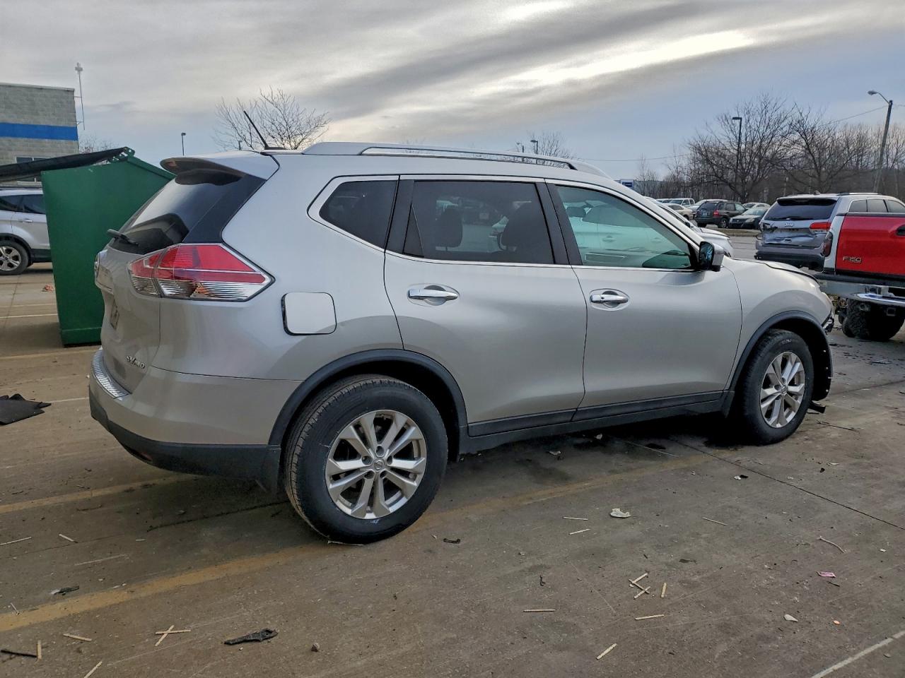 2016 NISSAN ROGUE S photo 3