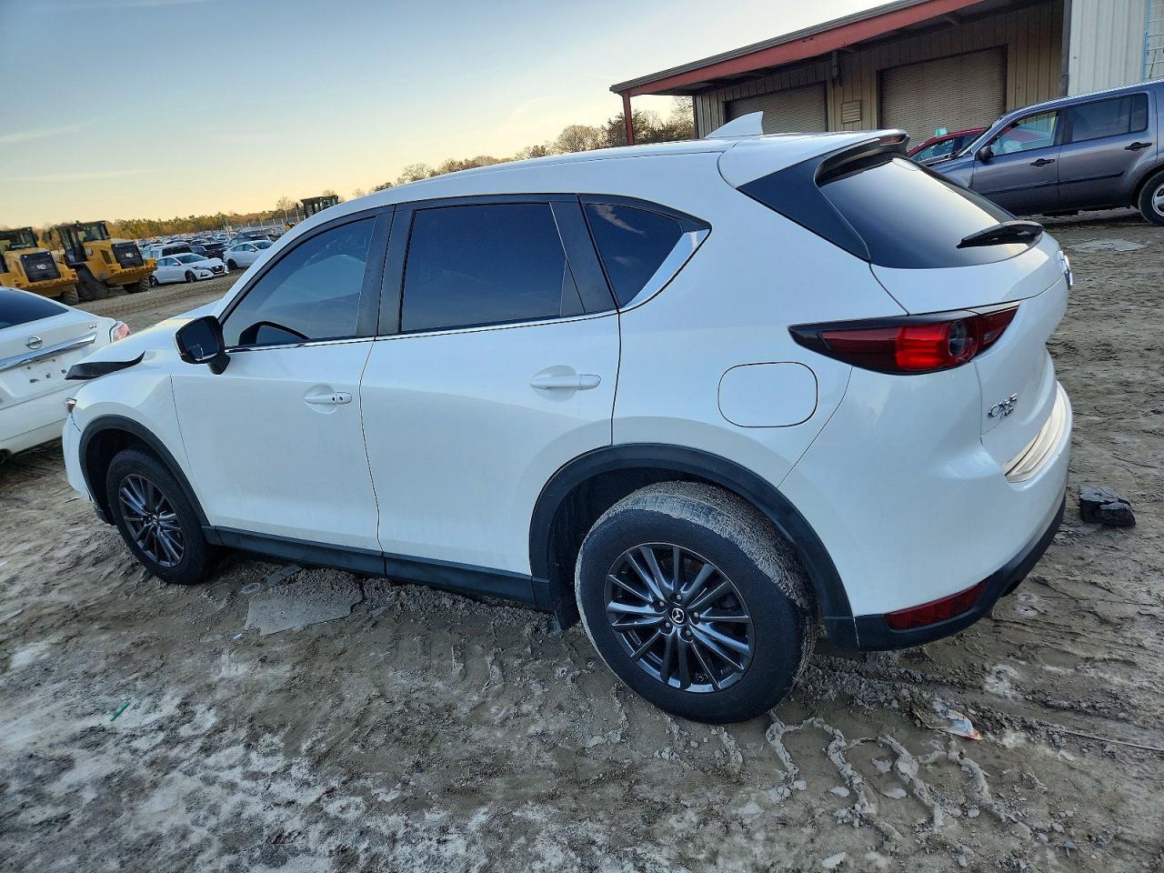 2020 MAZDA CX-5 TOURING photo 3