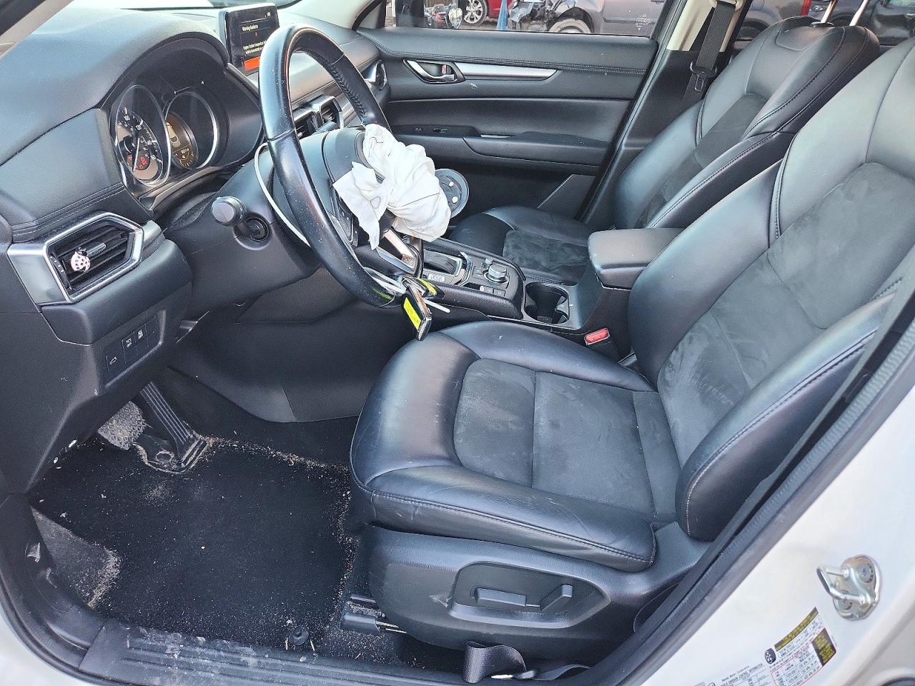 2020 MAZDA CX-5 TOURING photo 13