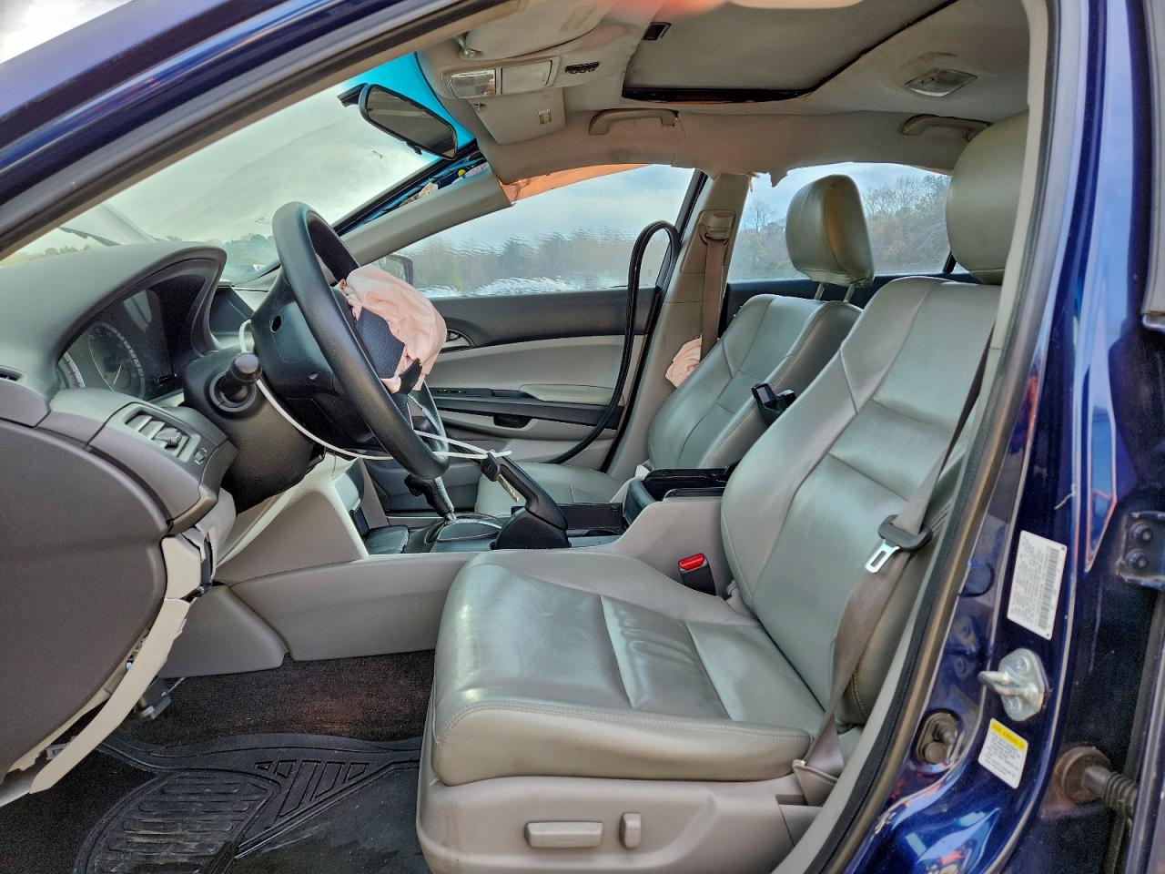 2010 HONDA ACCORD photo 7