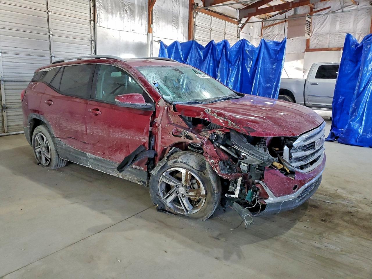 2018 GMC TERRAIN SLT photo 4