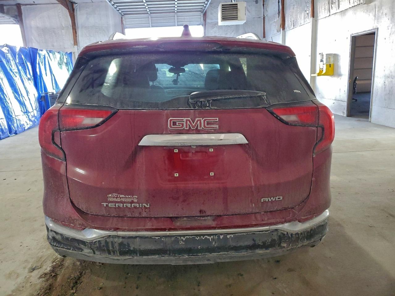 2018 GMC TERRAIN SLT photo 6