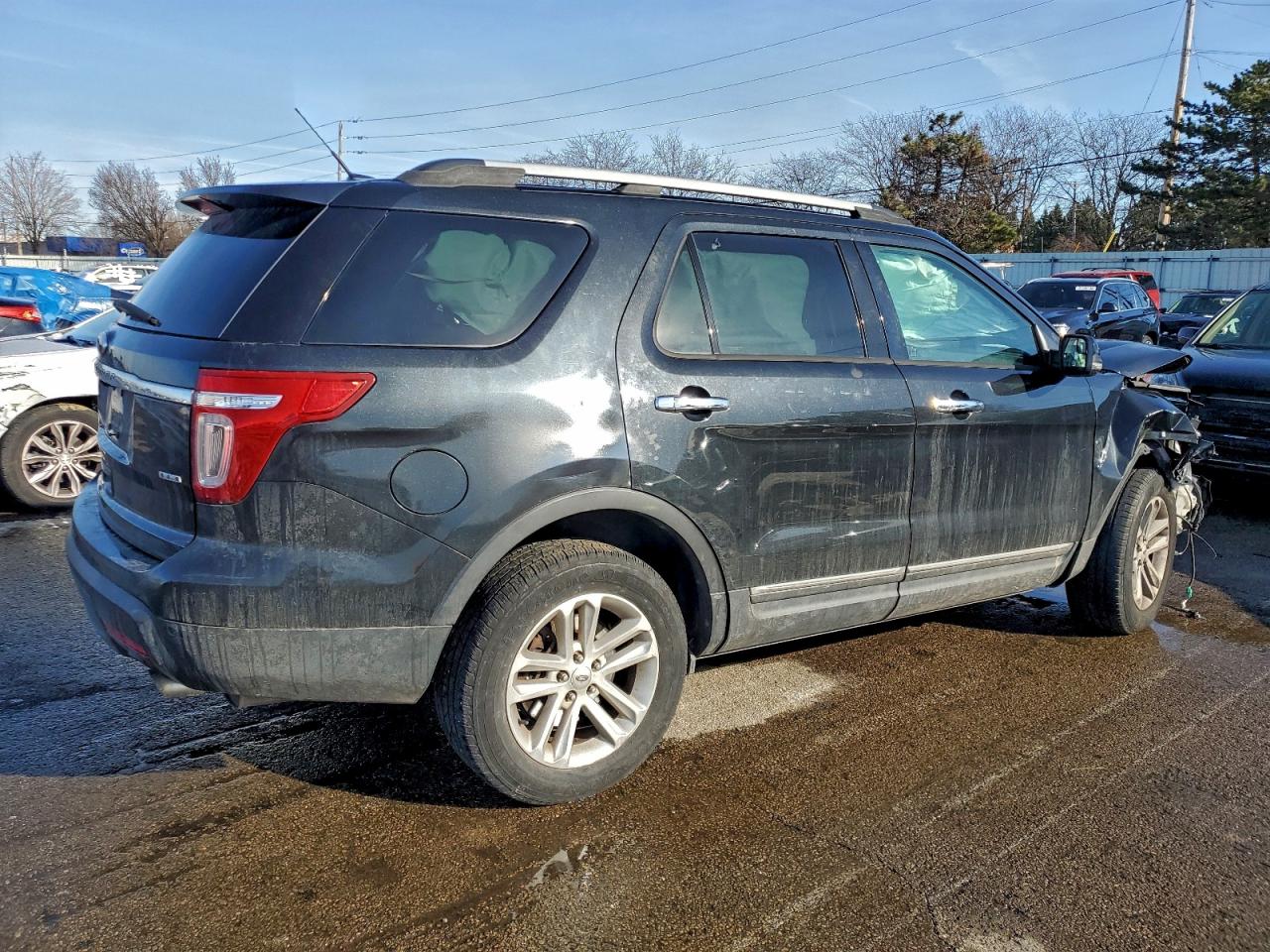 2013 FORD EXPLORER XLT photo 5