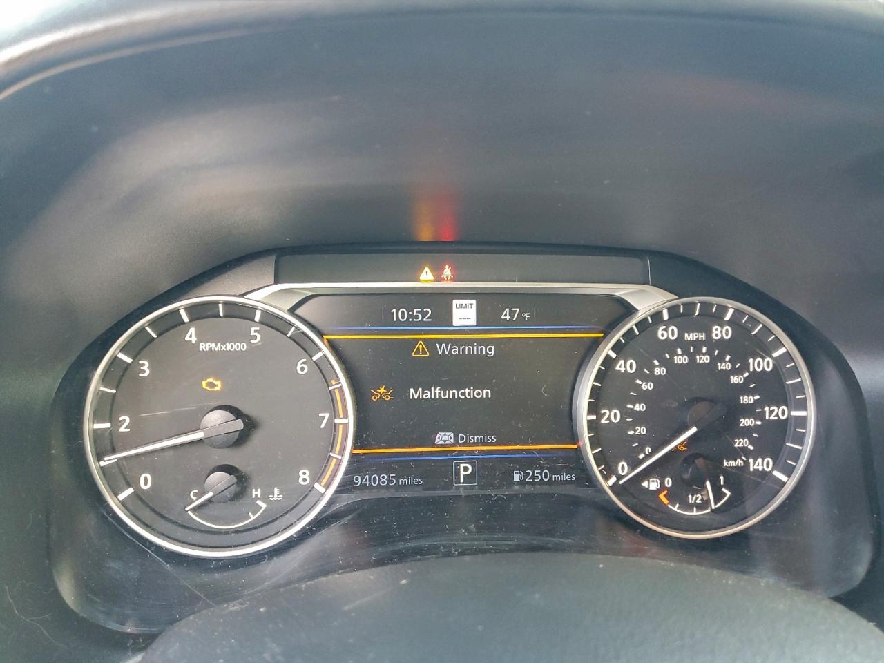 2019 NISSAN ALTIMA SL photo 9