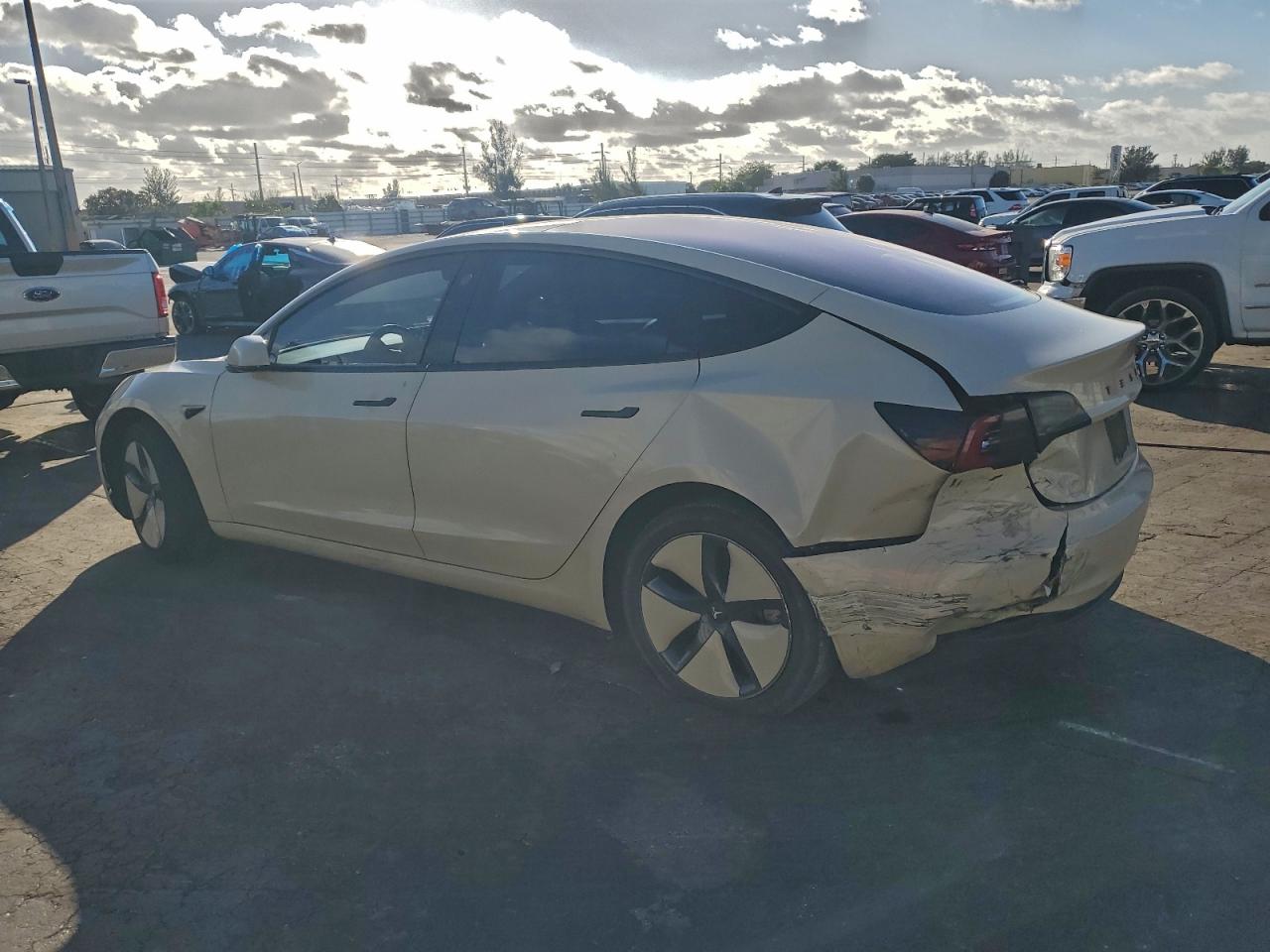 2018 TESLA MODEL 3 photo 2