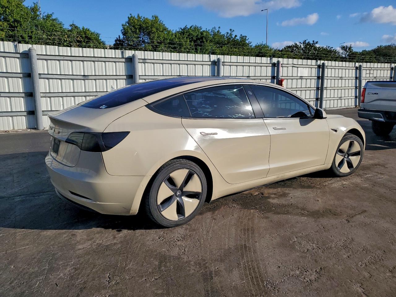 2018 TESLA MODEL 3 photo 3