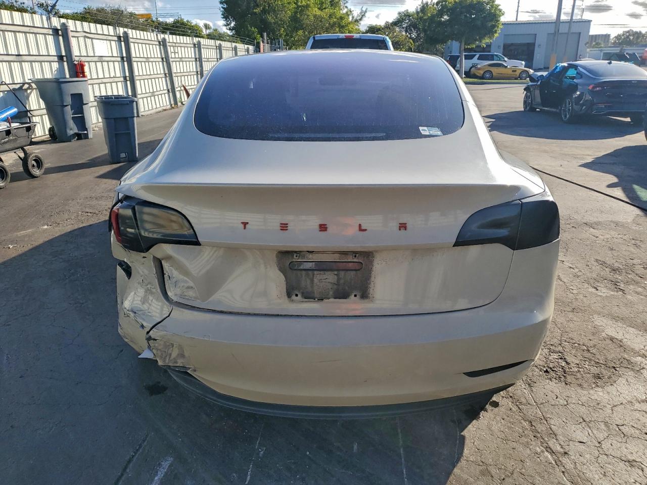 2018 TESLA MODEL 3 photo 6