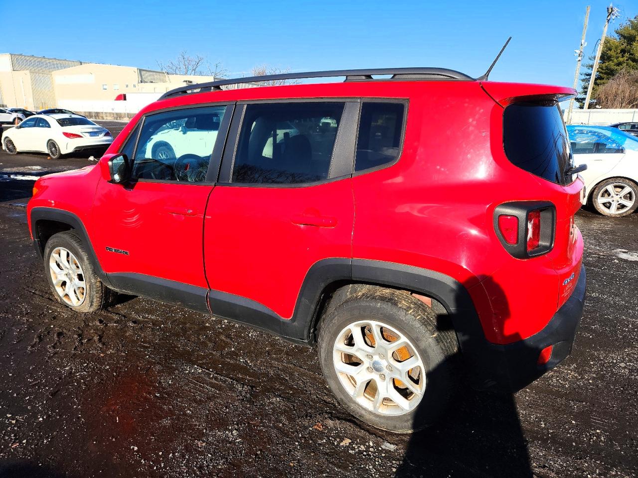 2017 JEEP RENEGADE LATITUDE photo 2