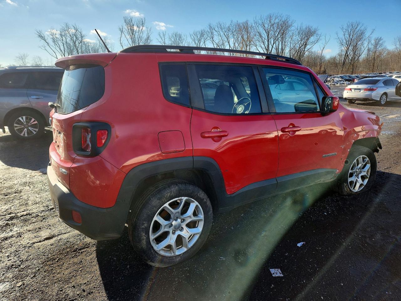 2017 JEEP RENEGADE LATITUDE photo 3