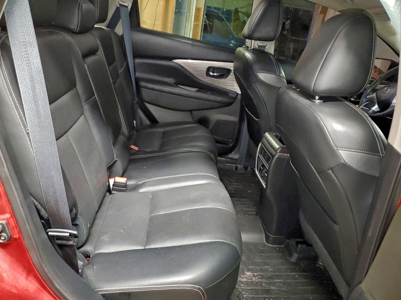 2018 NISSAN MURANO S photo 11