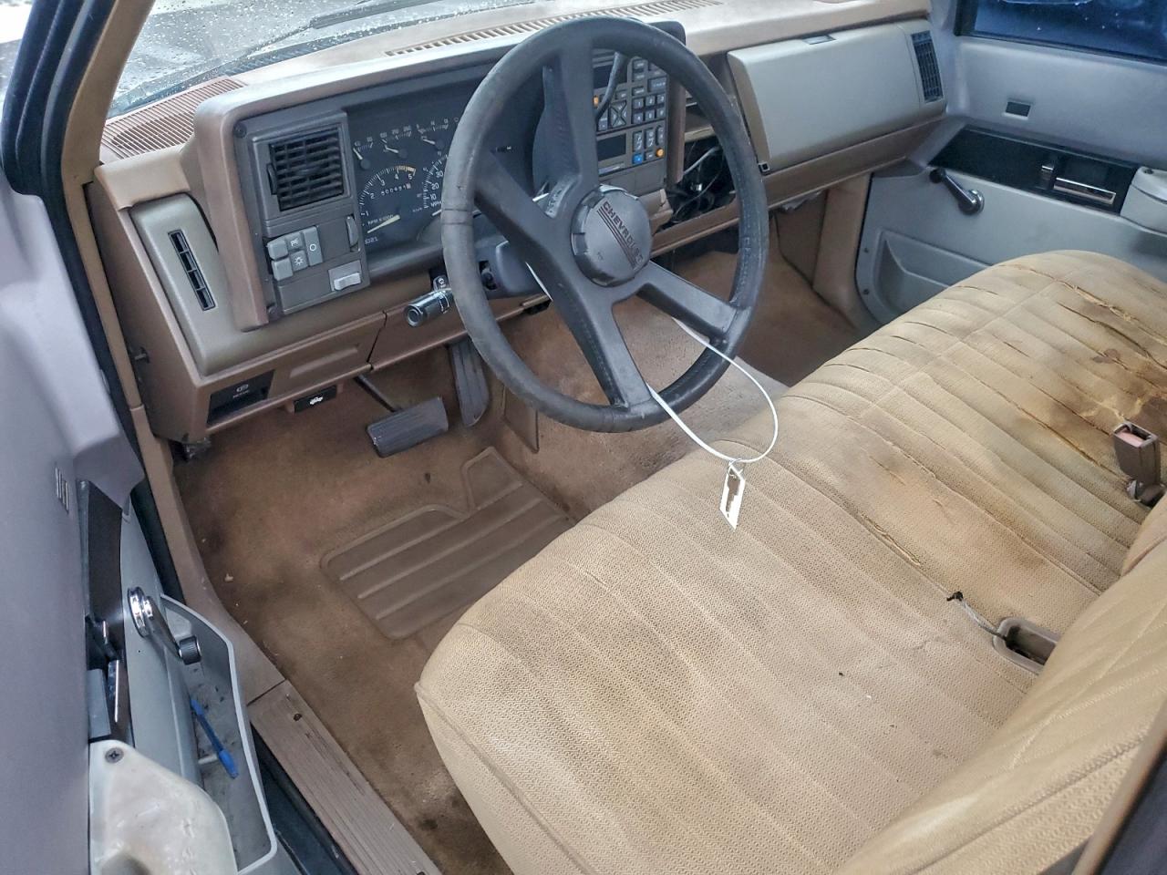 1994 CHEVROLET GMT-400 C1500 photo 8