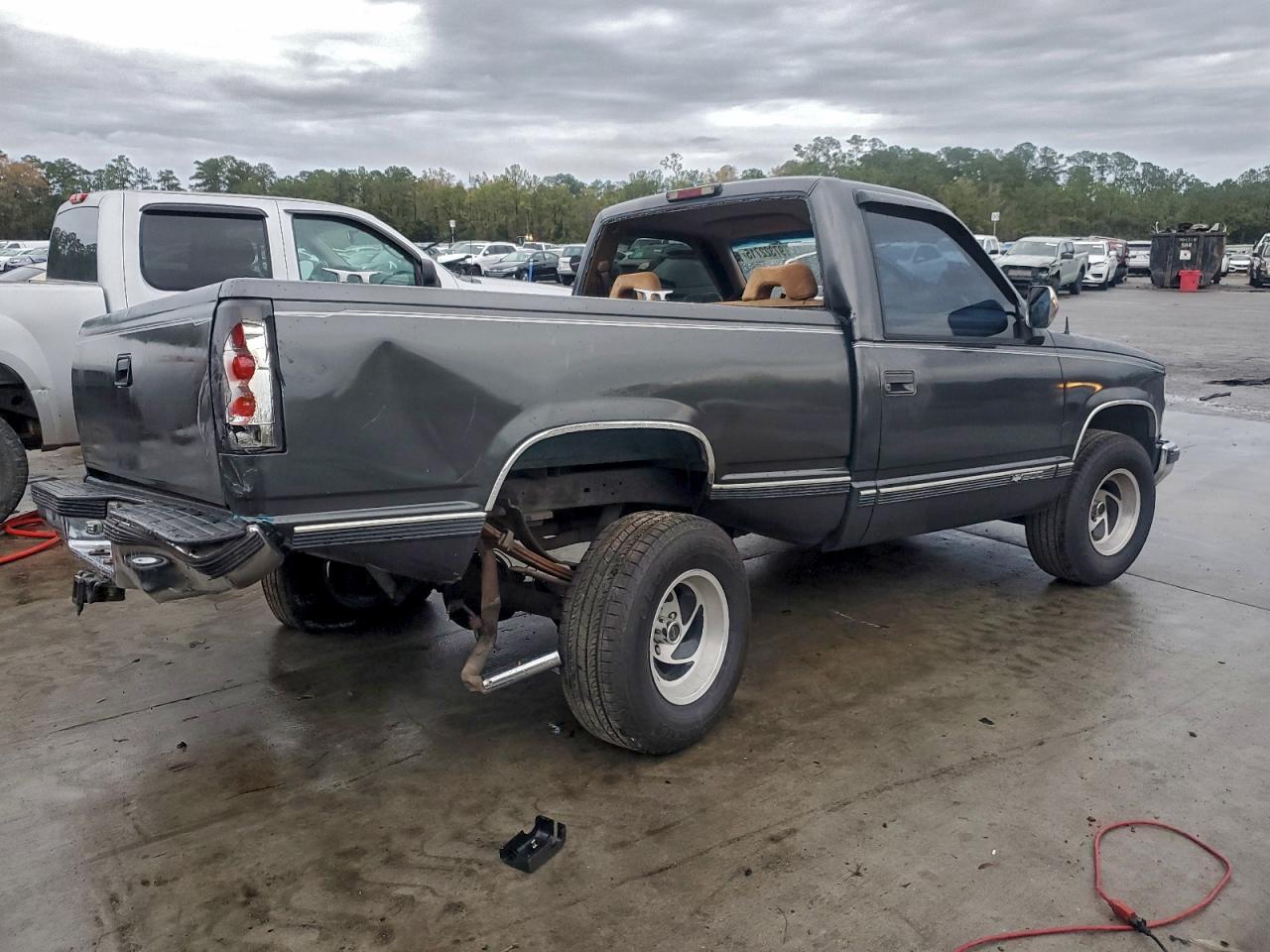 1994 CHEVROLET GMT-400 C1500 photo 3