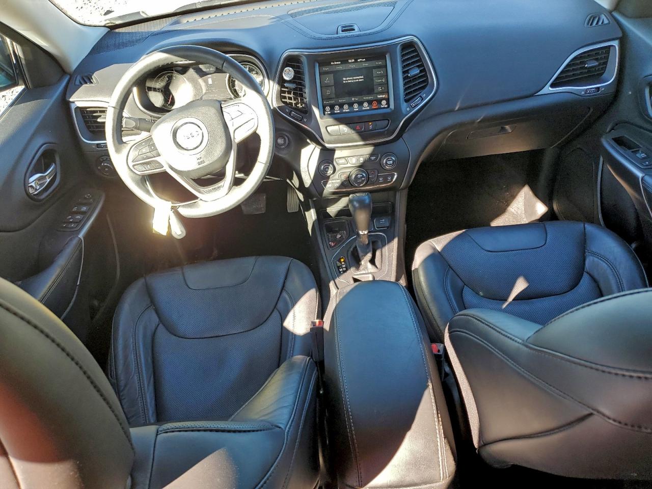 2021 JEEP CHEROKEE LATITUDE LUX photo 8