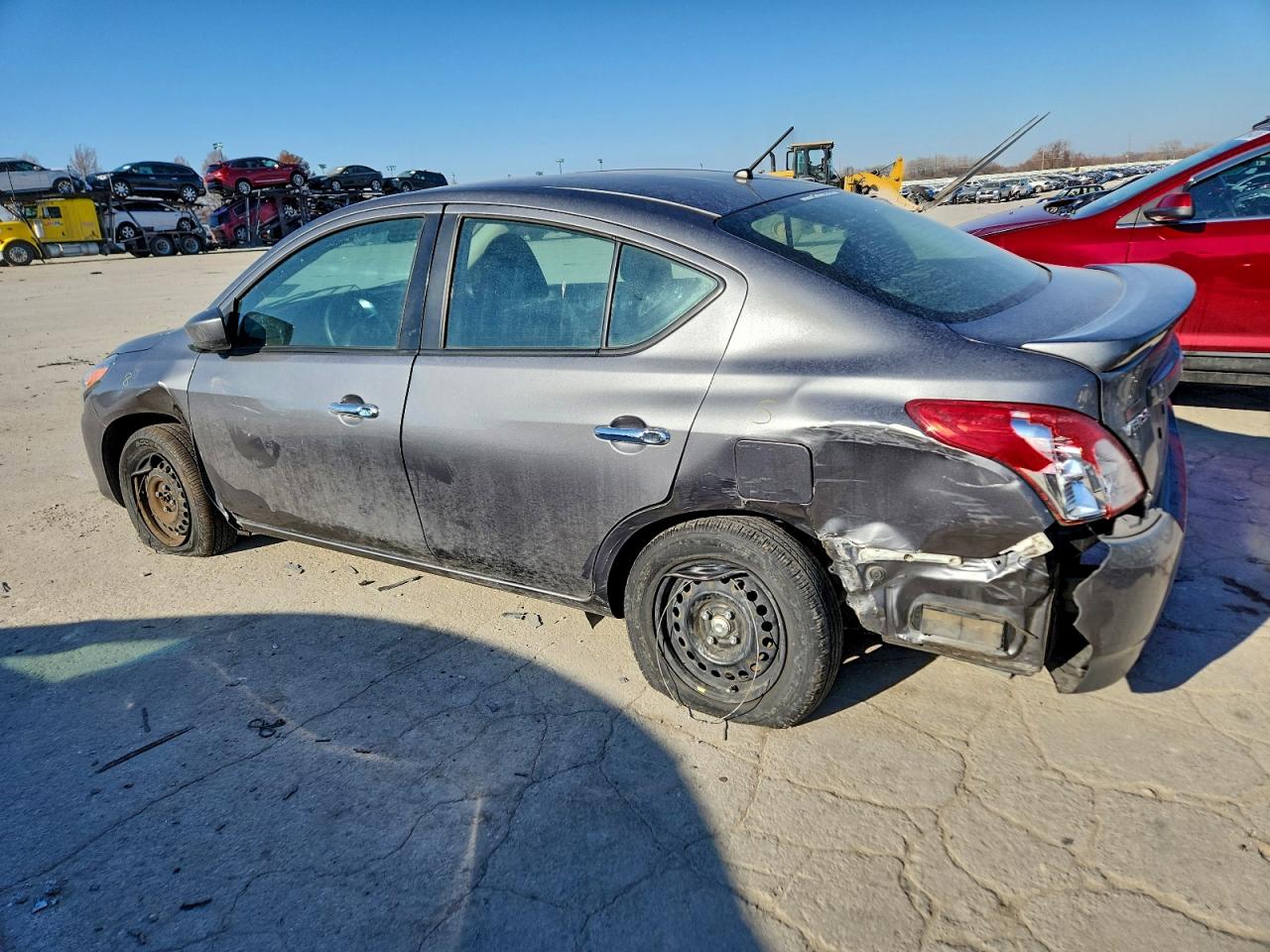 2019 NISSAN VERSA S photo 2
