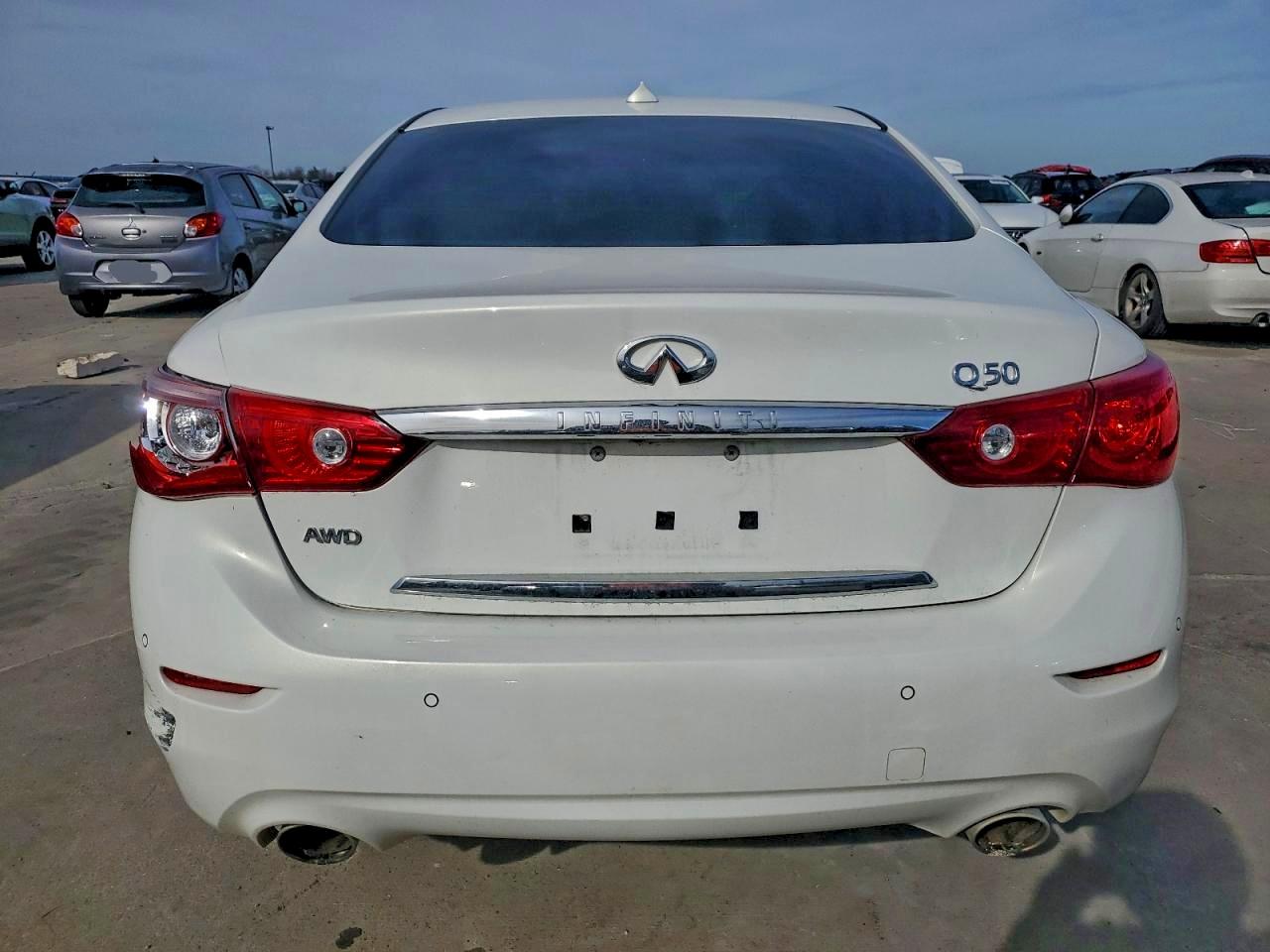 2015 INFINITI Q50 BASE photo 6