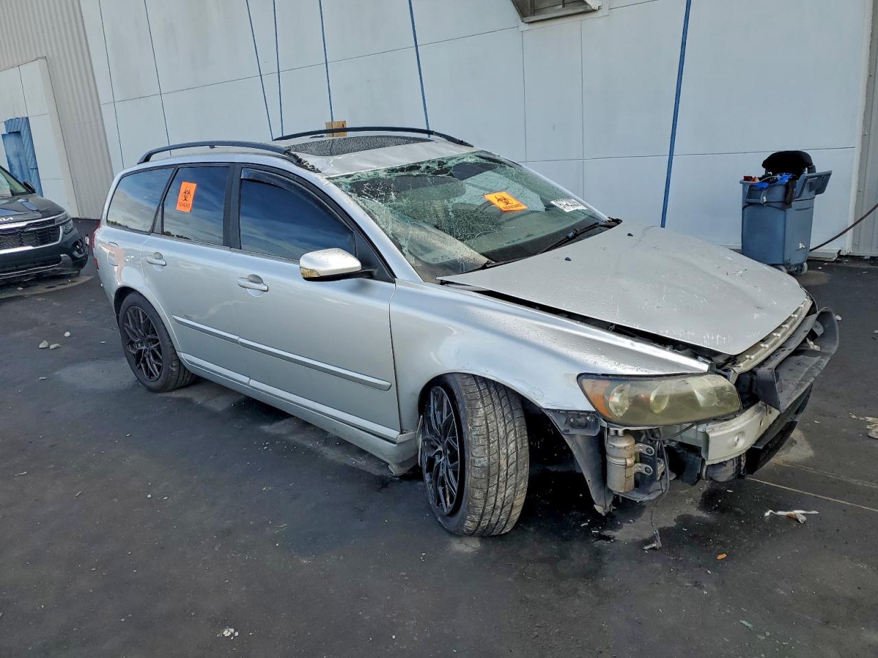 2005 VOLVO V50 T5 photo 4