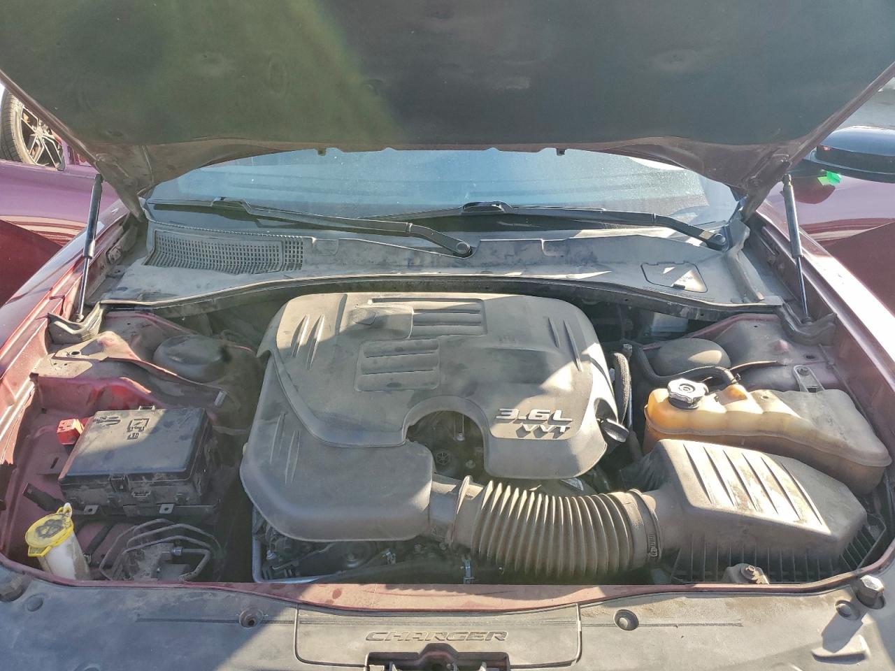 2020 DODGE CHARGER SXT photo 21