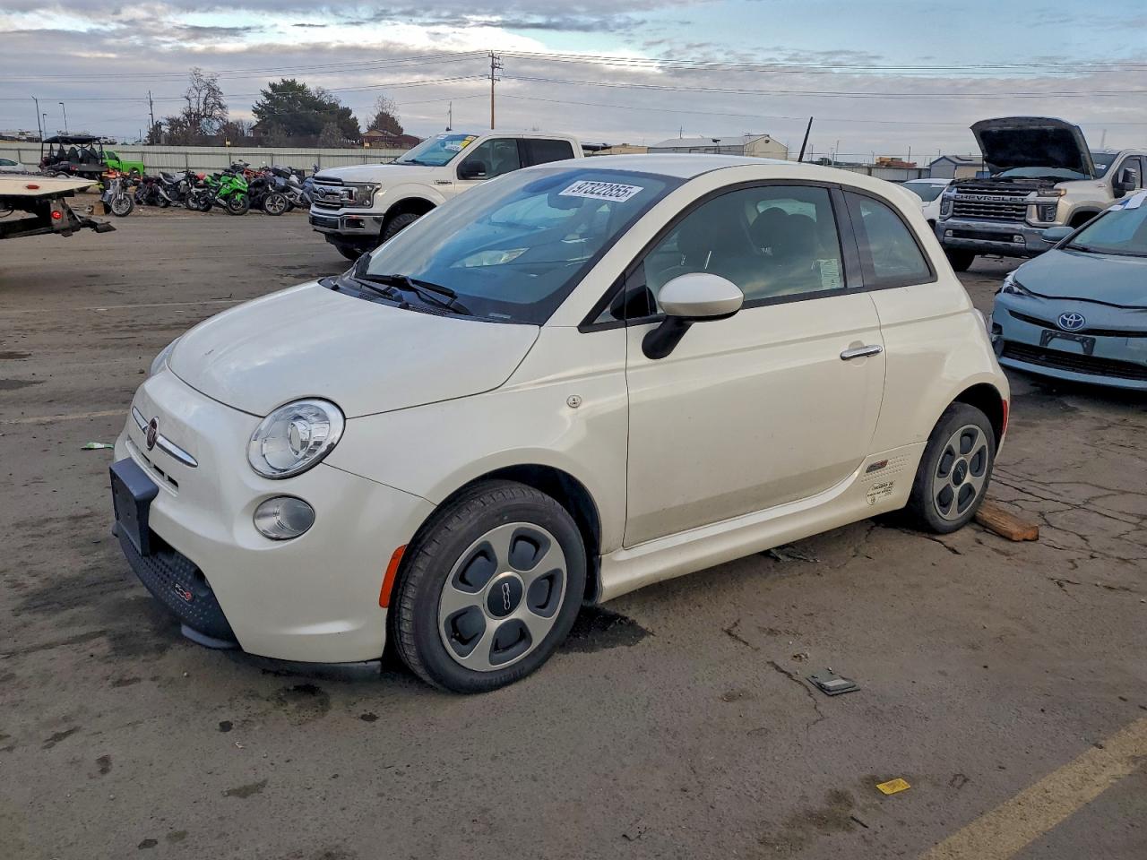 2015 FIAT 500
