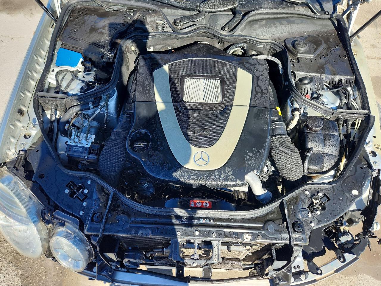 2008 MERCEDES-BENZ E 550 photo 21