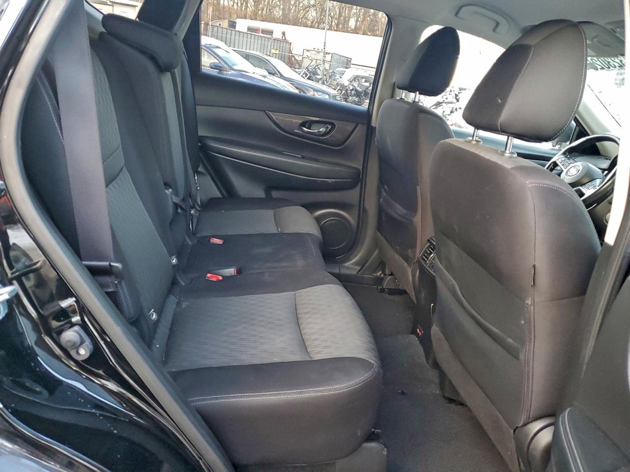 2019 NISSAN ROGUE S photo 21